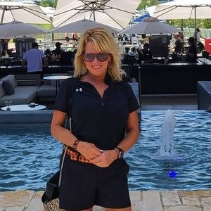 Meet your Posher, Tonya